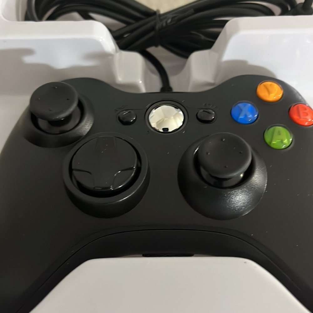 Controller with wired - Picture 10 of 10
